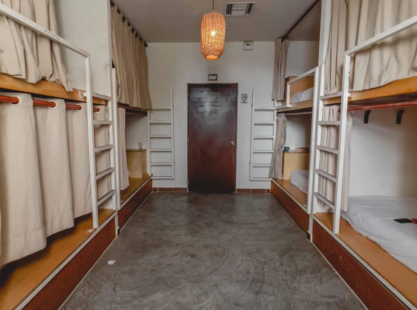 Oostel Smart Hostel - Tulum Pueblo (Adults Only)