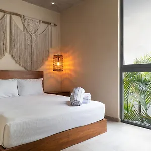 Luxury And Family In La Veleta Tulum Pueblo